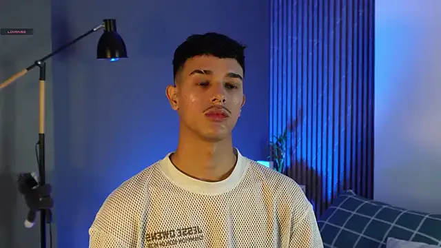 -Miray- – webcam model profile photo Image 2