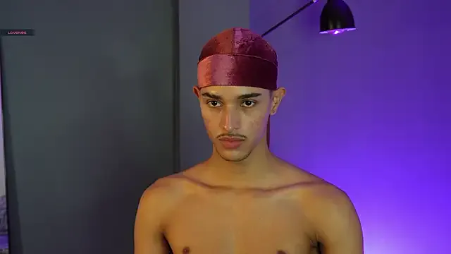 -Miray- – webcam model profile photo Image 3