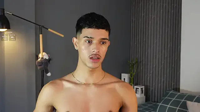 -Miray- – webcam model profile photo Image 8