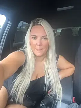 bambi_lu – webcam model profile photo Image 15