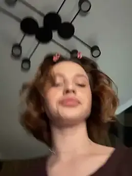 Elena-G – webcam model profile photo Image 7