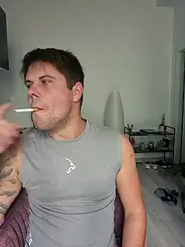 alana15 – webcam model profile photo Image 9