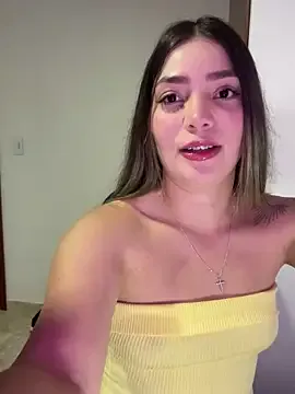 hiyori_bloom – webcam model profile photo Image 11