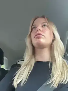 Blonde_sexy21 – webcam model profile photo Image 4