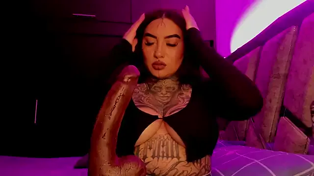 JP_Erotic_LIVE-Camera_ – webcam model profile photo Image 10