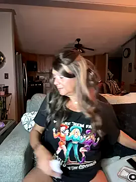 NaughtyInGlasses – webcam model profile photo Image 14