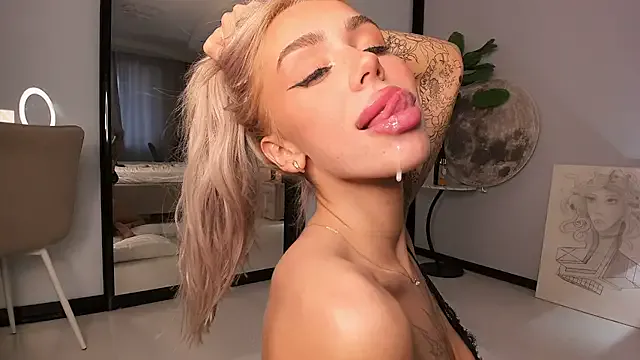 ASUKA-TV – webcam model profile photo Image 8