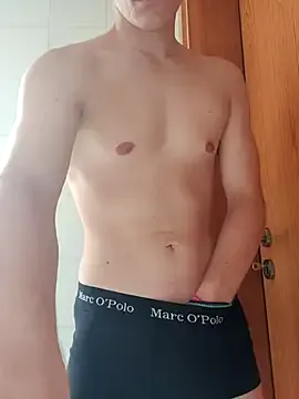 Ninjainia – webcam model profile photo Image 9