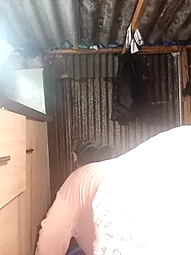 astryd69 – webcam model profile photo Image 12