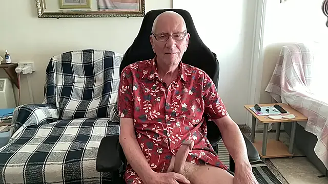 Daddyslut2_0 – webcam model profile photo Image 17