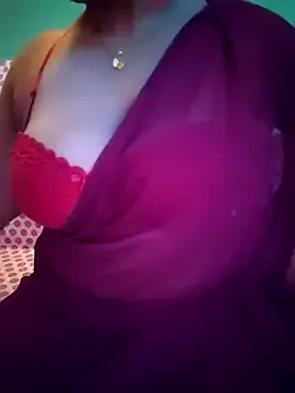 Raisshy – webcam model profile photo Image 10