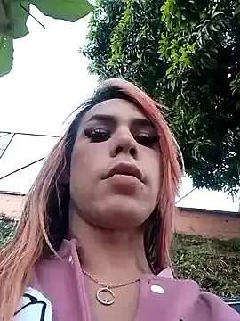 goth_minerva – webcam model profile photo Image 14