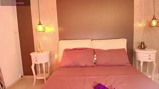 Blonde_sexy21 – webcam model profile photo Image 16