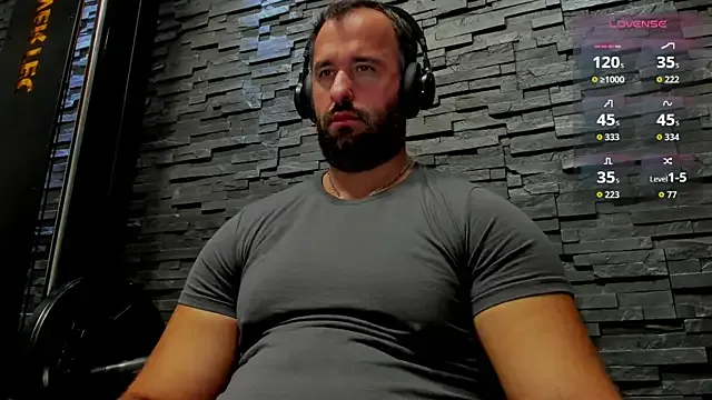 millemimi – webcam model profile photo Image 13