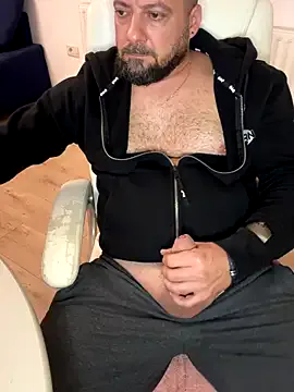 sigmasian – webcam model profile photo Image 18