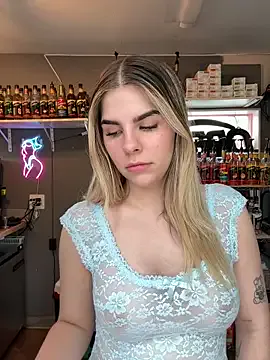 Blonde_sexy21 – webcam model profile photo Image 3