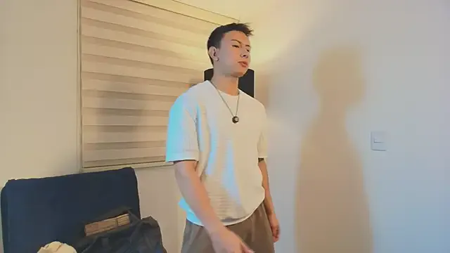 sigmasian – webcam model profile photo Image 13