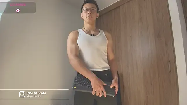 sigmasian – webcam model profile photo Image 3