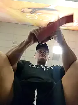 LollyMille – webcam model profile photo Image 9