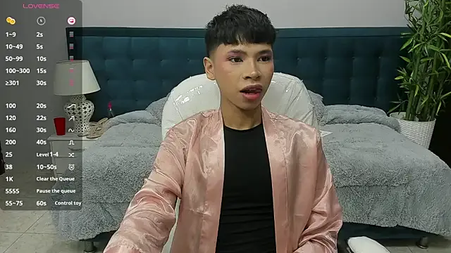 gdanch – webcam model profile photo Image 16