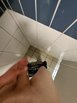 hina_porn – webcam model profile photo Image 13