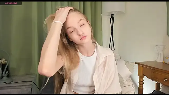 TwixCouple – webcam model profile photo Image 12