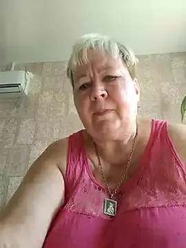 Linnea – webcam model profile photo Image 12