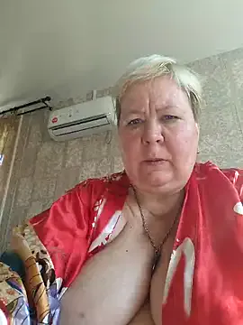 Linnea – webcam model profile photo Image 15