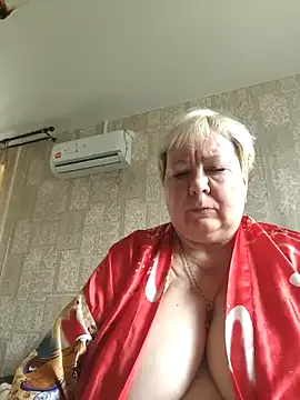 Linnea – webcam model profile photo Image 4