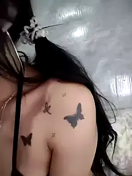 hina_porn – webcam model profile photo Image 14
