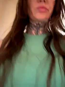 molochnaya000 – webcam model profile photo Image 7