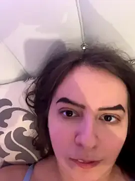 maataaan – webcam model profile photo Image 13