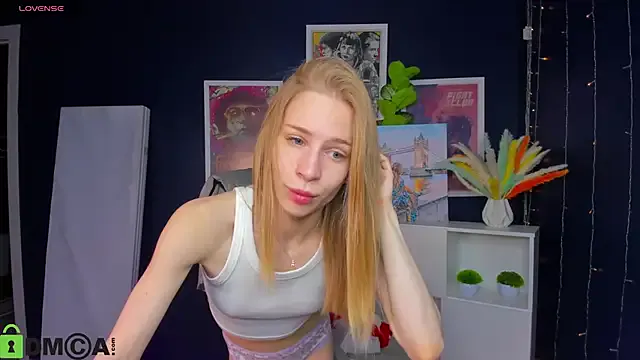 luna_jonnes1 – webcam model profile photo Image 15