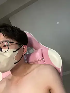 britguy6985 – webcam model profile photo Image 6