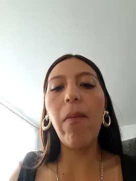 loving_ladies – webcam model profile photo Image 7