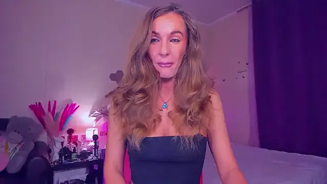EmmaAbramson Image 3