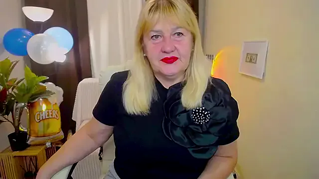 margosweet777 – webcam model profile photo Image 2