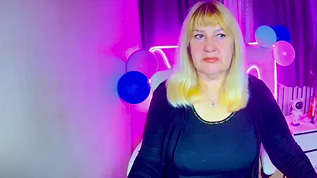 margosweet777 – webcam model profile photo Image 4