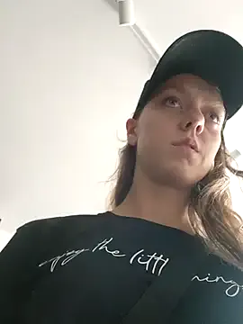 loving_ladies – webcam model profile photo Image 3