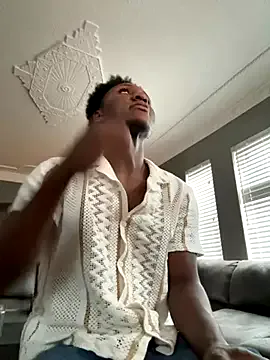 mitsuki0915 – webcam model profile photo Image 17