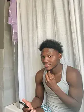 mitsuki0915 – webcam model profile photo Image 4