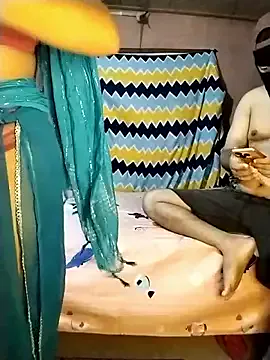 mon1_day – webcam model profile photo Image 12