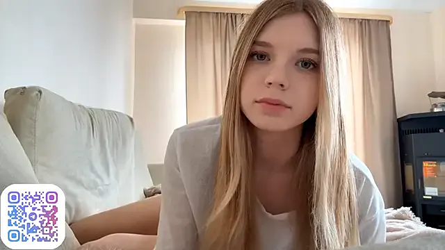 remywild – webcam model profile photo Image 7