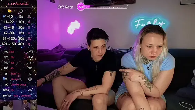 Furby13 – webcam model profile photo