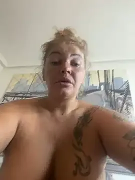 sunsets – webcam model profile photo Image 10