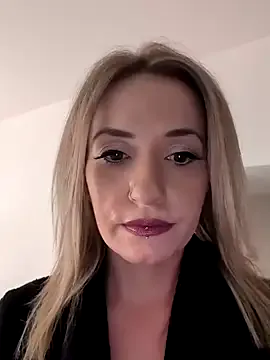 davidandclare – webcam model profile photo Image 14