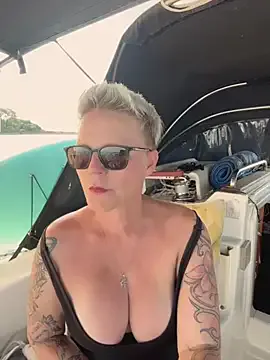 German_Milf Image 17