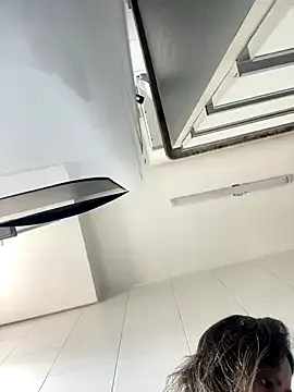 hina_porn – webcam model profile photo Image 17