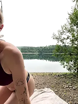 Blonde_sexy21 – webcam model profile photo Image 2