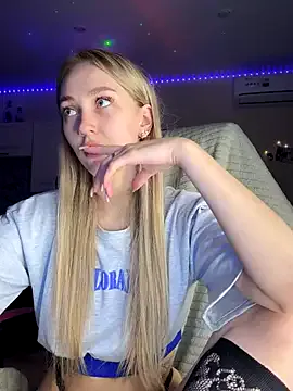 bambi_lu – webcam model profile photo Image 11